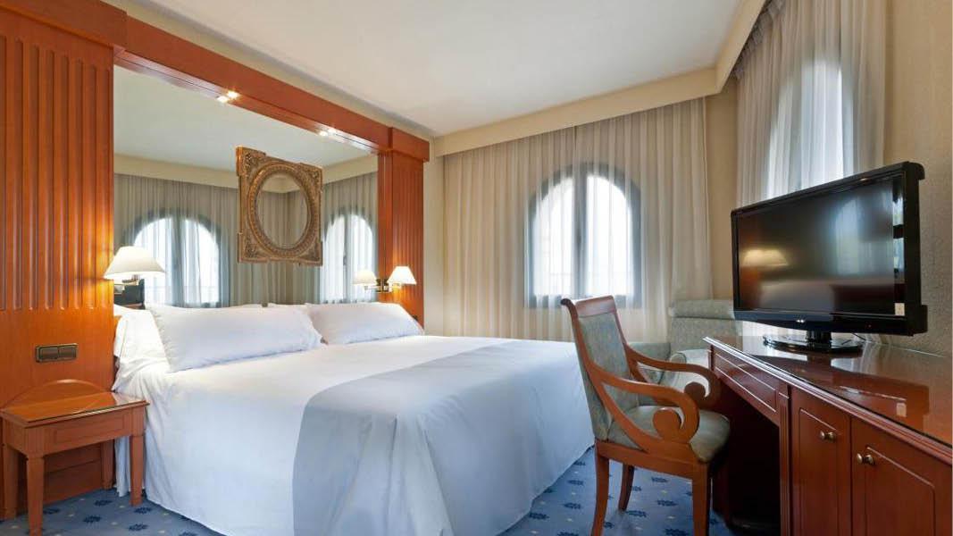 Hotelvrelse p hotel Sevilla Macarena, dobbeltvrelse